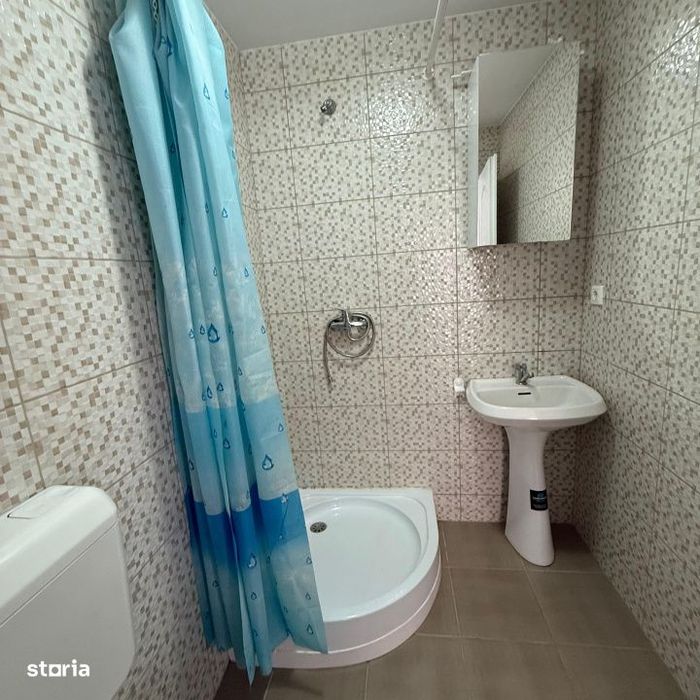 Apartament cu 4 camere, Zona Brancoveanu