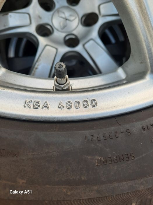 Ляти джанти с гуми зимни, 16цола, 5×114.3