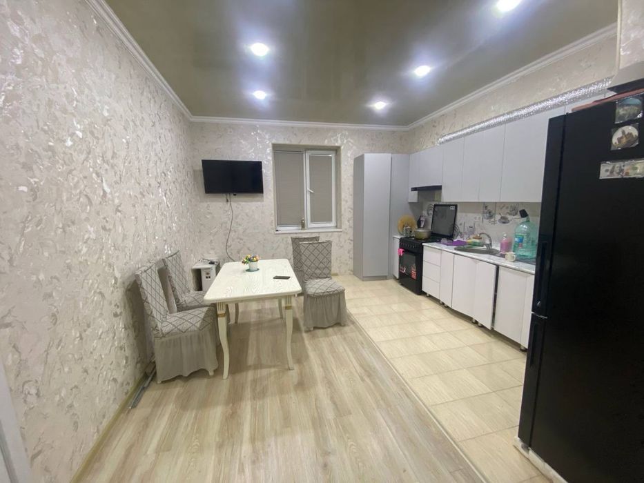 Продается 1 комнатная квартира, ЖК Nice Villas, Рохат круг