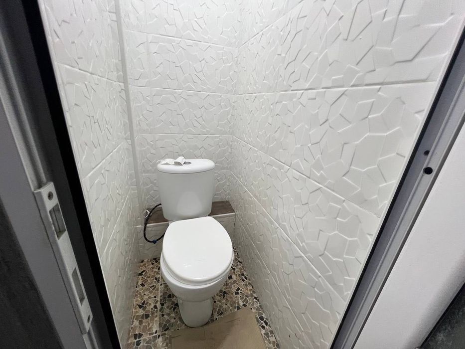 Сдается 1 комнатная квартира
С обстановкой
В горде Алмалыке