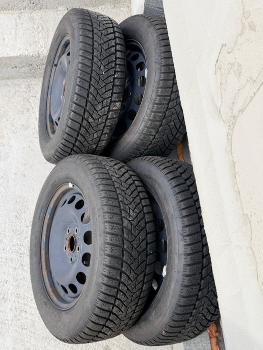 Jante tablă Passat B8 cu anvelope215/60/16 Dunlop ca noi