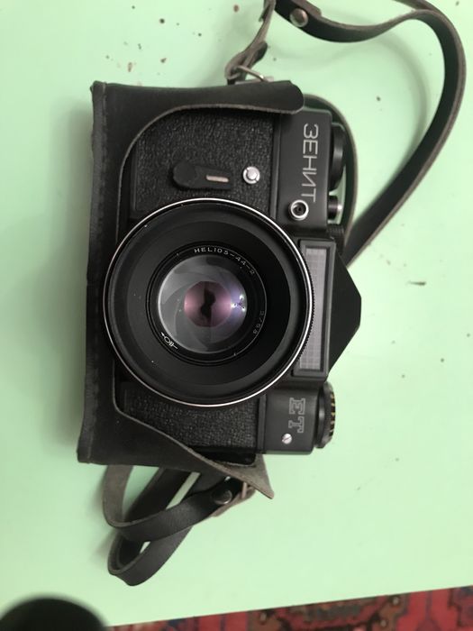 Зенит фотоапарат сатылады