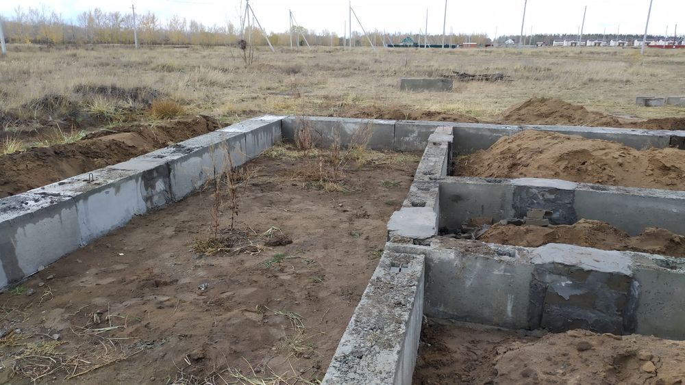 Участок 15 соток с фундаментом