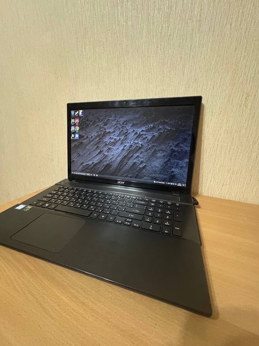 Продам игровой ноутбук