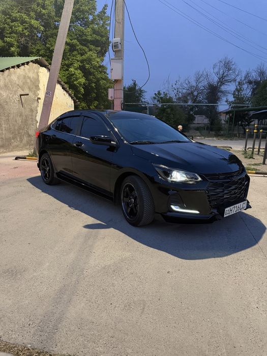 Продаю черный оникс