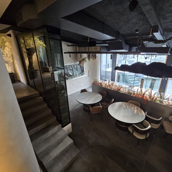 Curățenie după renovare / post constructor – apartamente și case Bucur