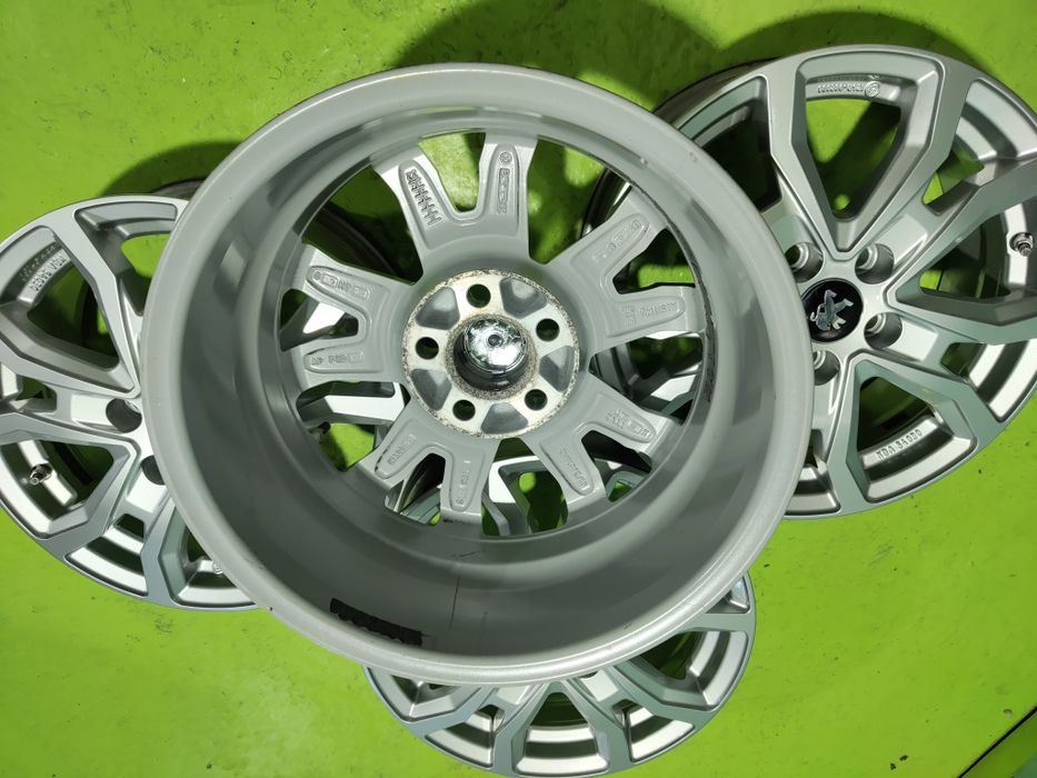 16 5x108 Peugeot лети джанти 5х108 Пежо