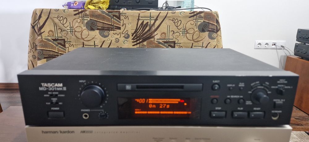 Minidisc tascam md 301