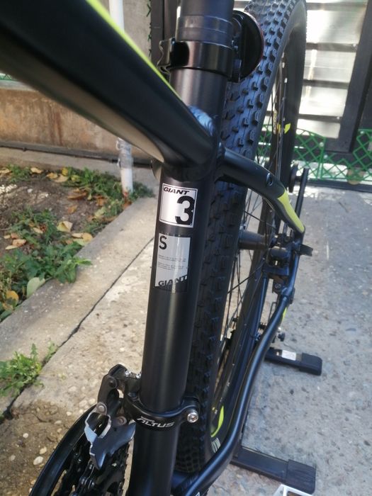Bicicletă Giant roții 29 nouă