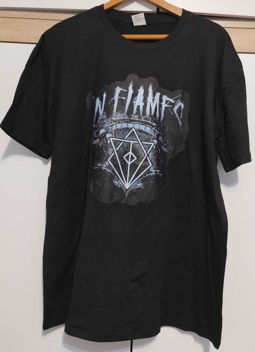 Тениски с двойна щампа (лице,гръб) и  гумирана щампа