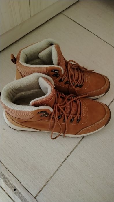 Продаются  Сапоги