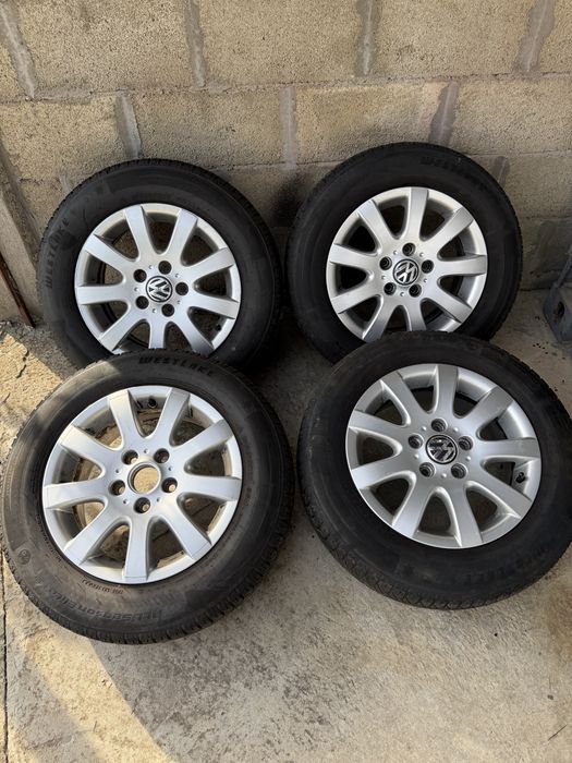 Оригинални джанти VW 5x112 15цола с гуми