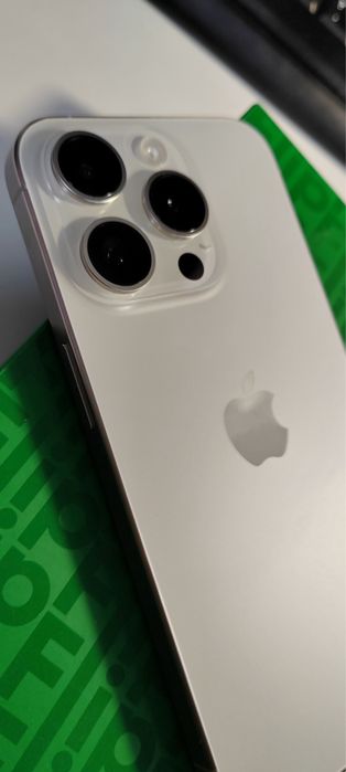 Iphone 15 pro  - отличен 99%