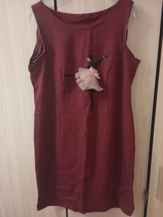 Дизайнерски ръчно изработен сукман , размер L