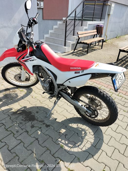 Vând Honda crf 250l