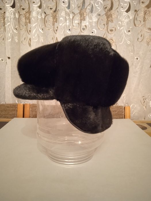 Шапка из меха нерпы мужская