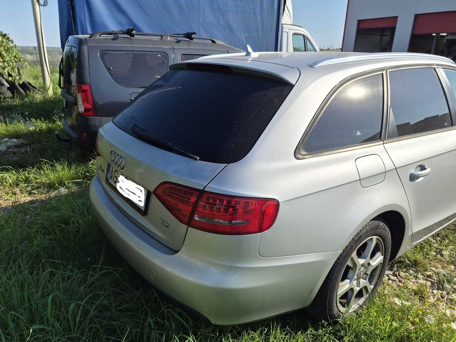 AUDI A4 Avant 2010 — imagine 4