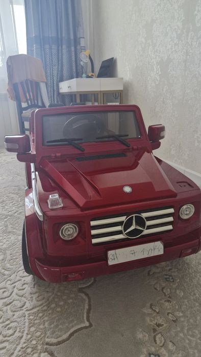 Продам детский электромобиль