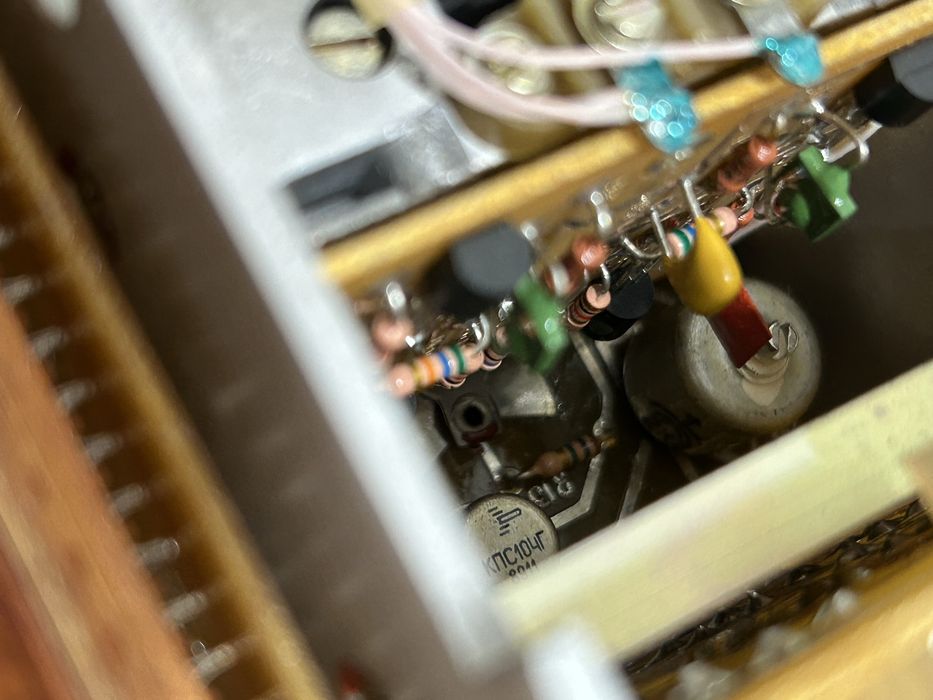 Продам радиодетали.