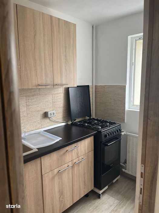 Garsoniera, Berceni, Izvorul Rece