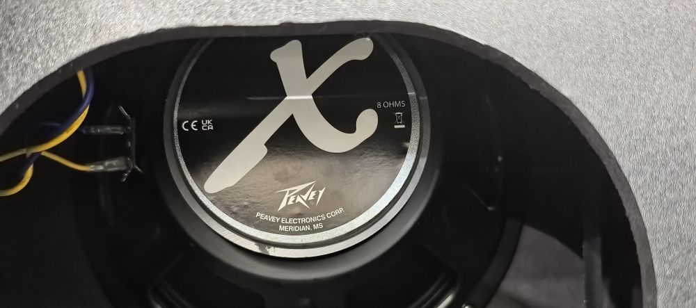 PEAVEY VYPYR X2 - Комбоусилитель