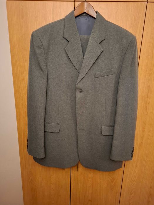 Costum barbati stofa