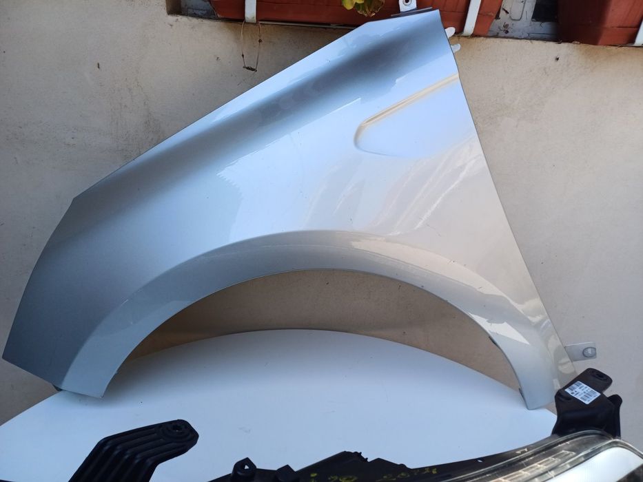 Ляв Калник за Renault Clio 5 V RS; 2019г.-2023г.