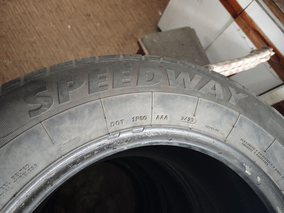 Продам резину Wideway Speedway 285/60/R18
