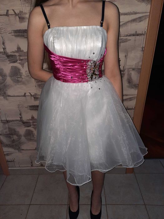 Официална къса рокля