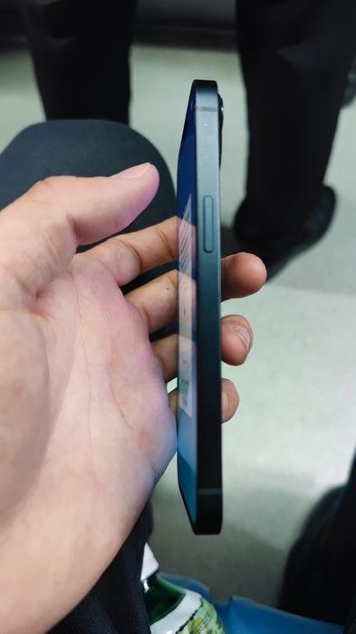 iPhone 13 yengi umumman ishlatilmagan ochilmagan hamma joyi yengi 100