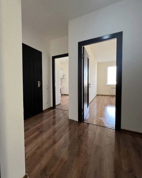 Срочна сотилади сергели янги чоштепа метро 1 чи бекат енида