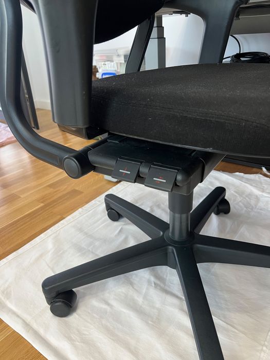 Birou electric si scaun ergonomic