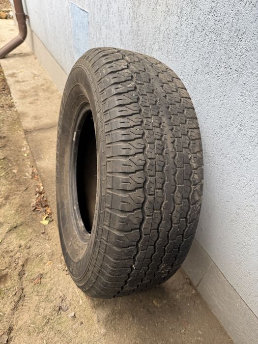 Cauciucuri 265 / 70 / r16 DUNLOP TG35 stare foarte buna