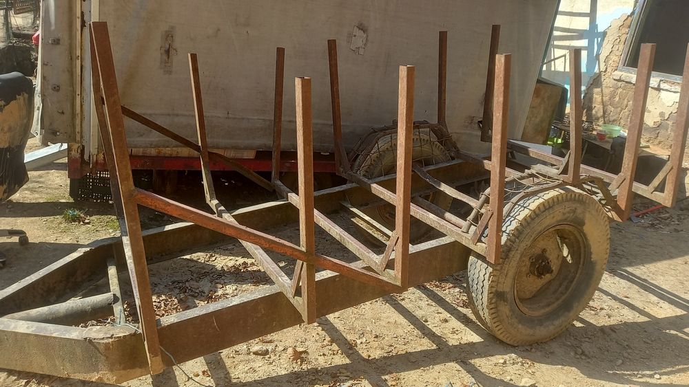 Remorca după tractor