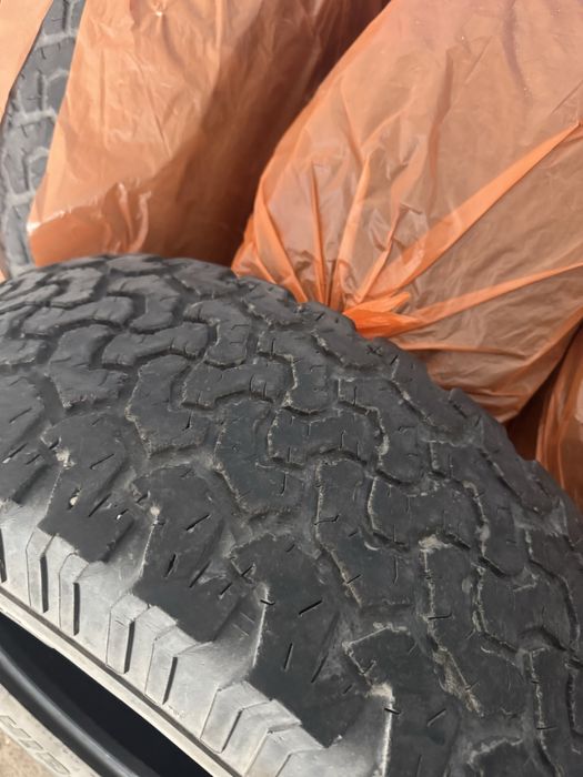 Автошины 265/70 R17 Б/У