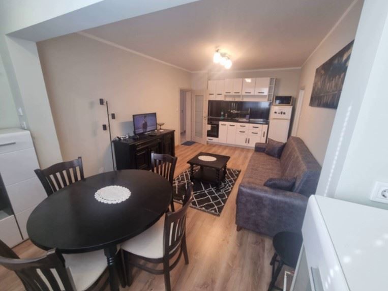 Дава се под наем Многостаен апартамент в София, Връбница 1 - 90 кв.м за 746.64 € - Снимка #1