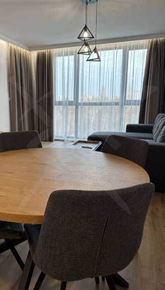 Продава се двустаен апартамент в Център! 100919