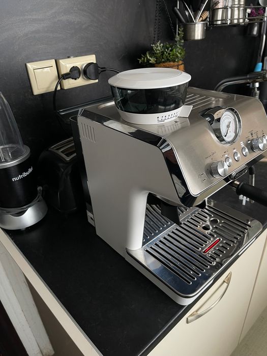 Кафемашина Delonghi La specialista Arte