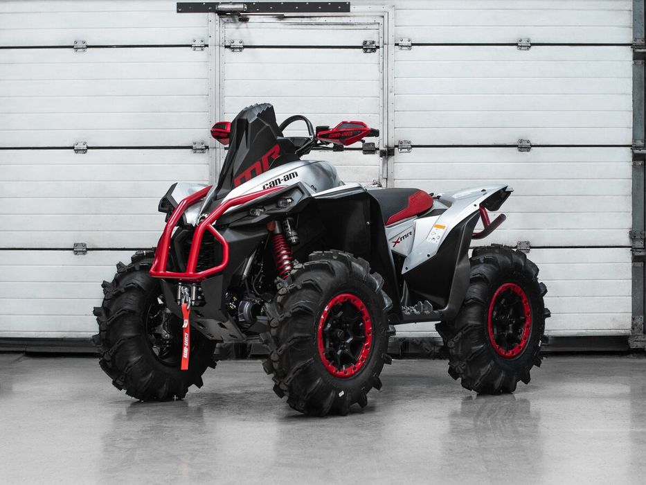 Мотоциклы и квадроциклы