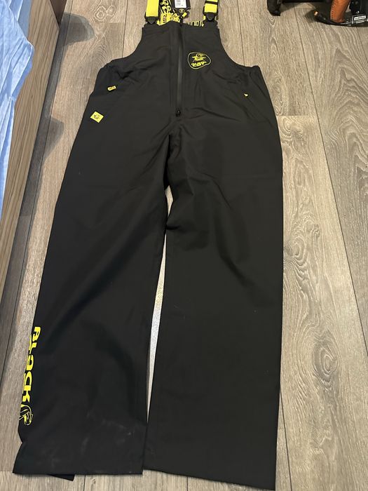 Риболовно облекло размер М