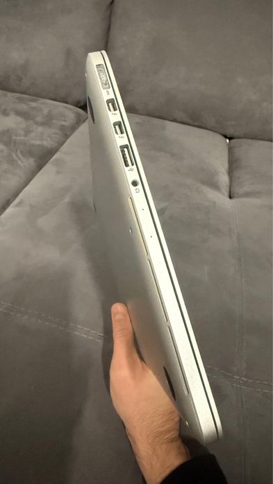 Apple macbook pro i7 16gb ram