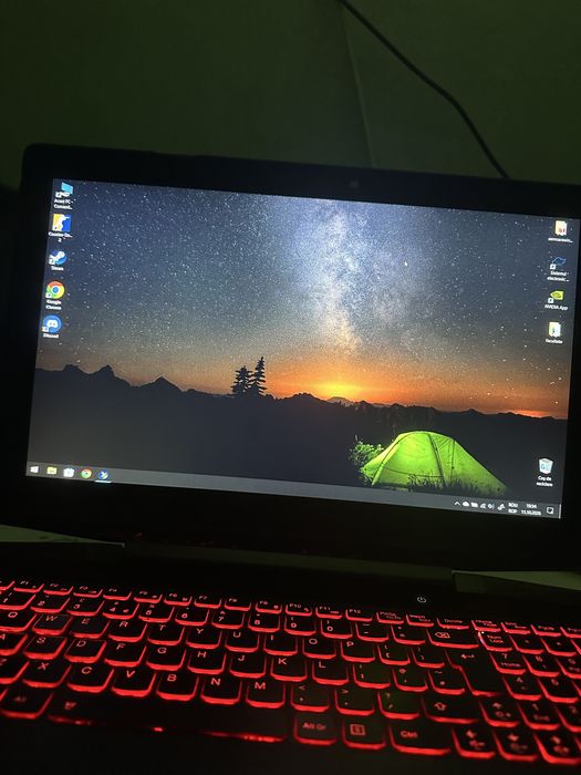 Vand Laptop gaming urgent