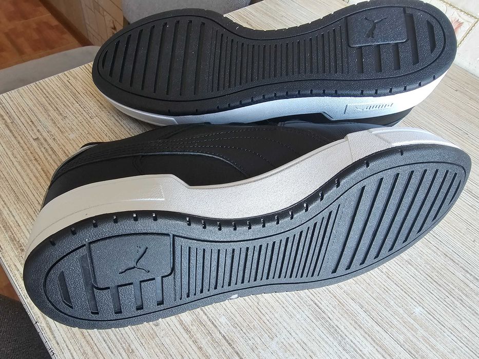 Продам кроссовки Puma