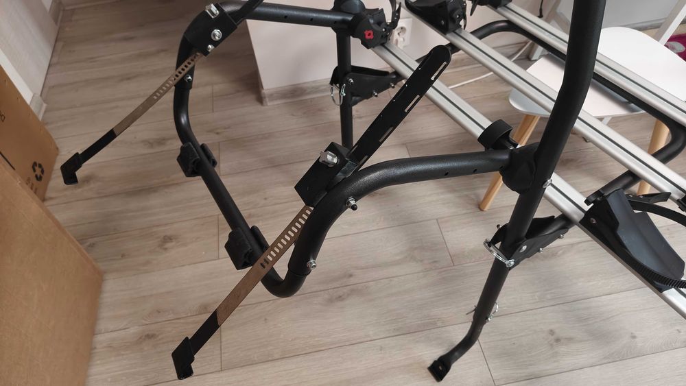 Suport biciclete Menabo Polaris 3 (3 biciclete, prindere pe haion)