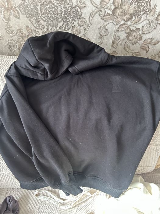 Разгрузка гардероба срочно