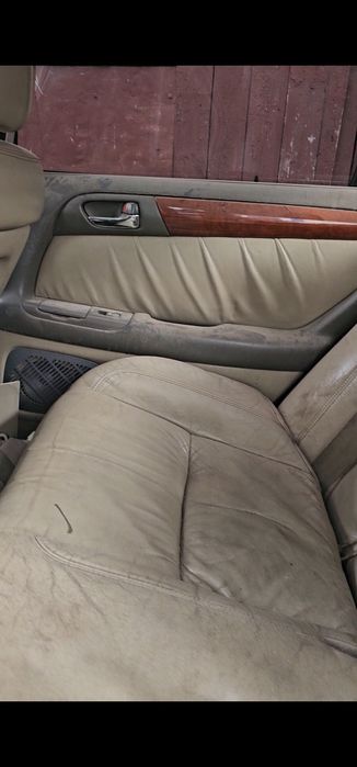 Продам двери gs300