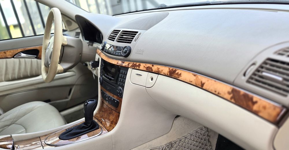 Mercedes E-class 1.8 kompressor CNG de fabrica Fiscal
