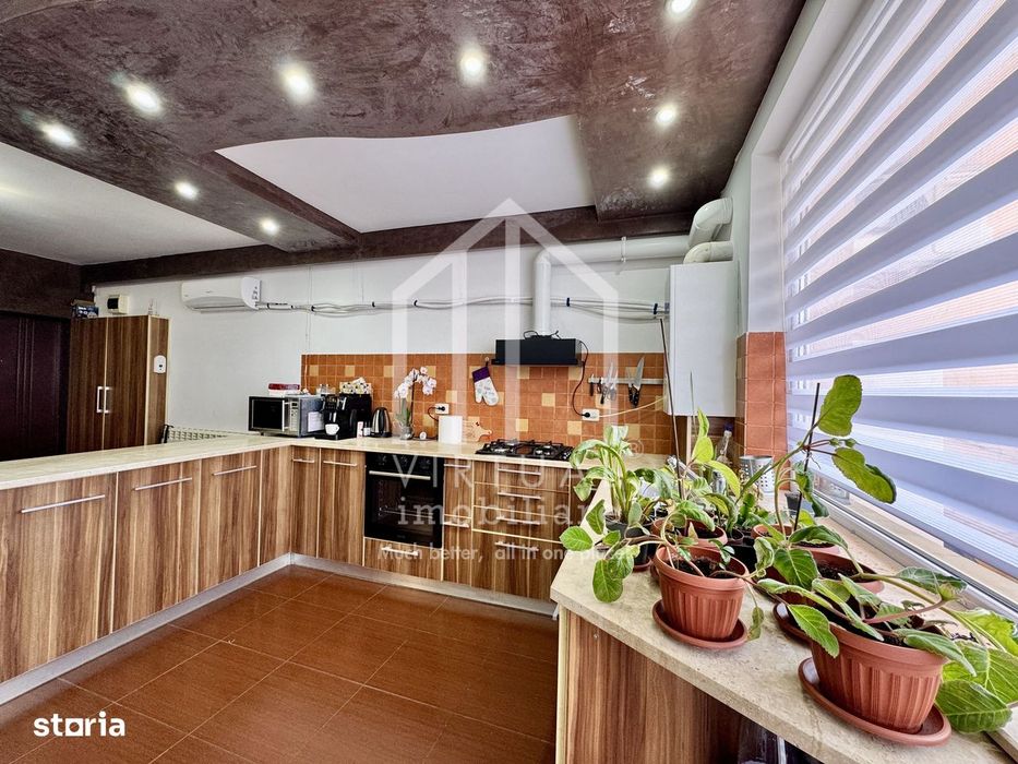 Apartament cu 3 camere 74mp+balcon (6mp), loc de parcare, etaj 2/5