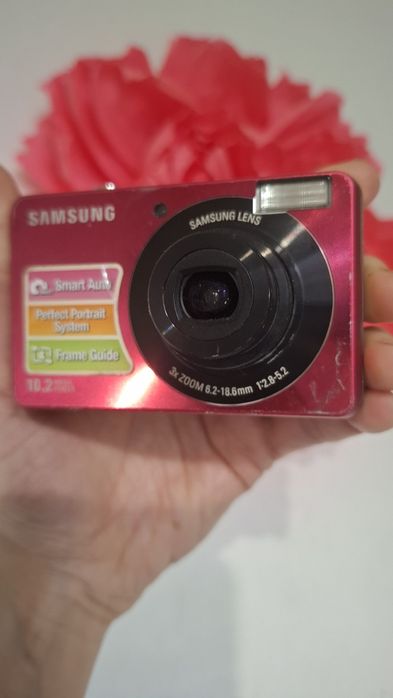 Компактен дигитален фотоапарат SAMSUNG PL51