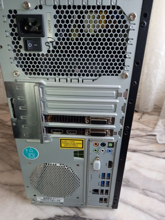 Компютър Medion Intel Core i7- 4770 16gb SSD GTX760